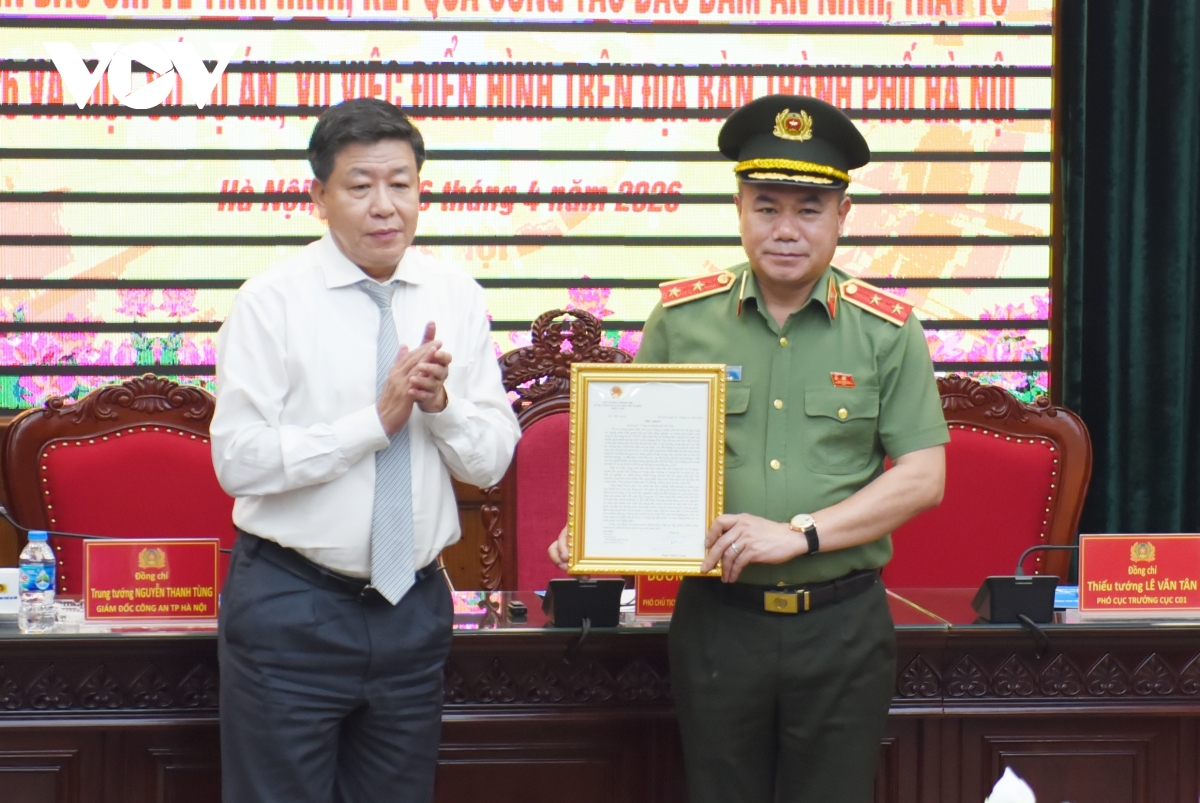 vu tuon hon 300 tan lon benh vao truong hoc giam doc cong an tp ha noi noi gi hinh anh 2