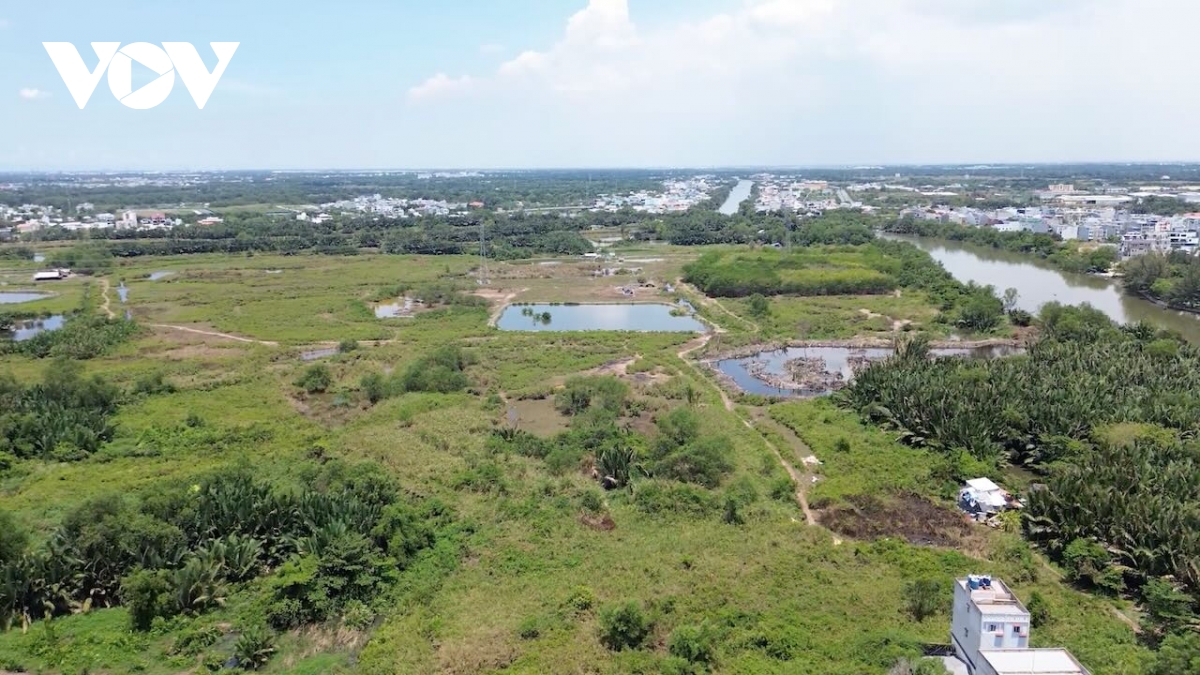 tp.hcm loai 33 khu dat ra khoi danh muc thi diem lam nha o thuong mai hinh anh 1