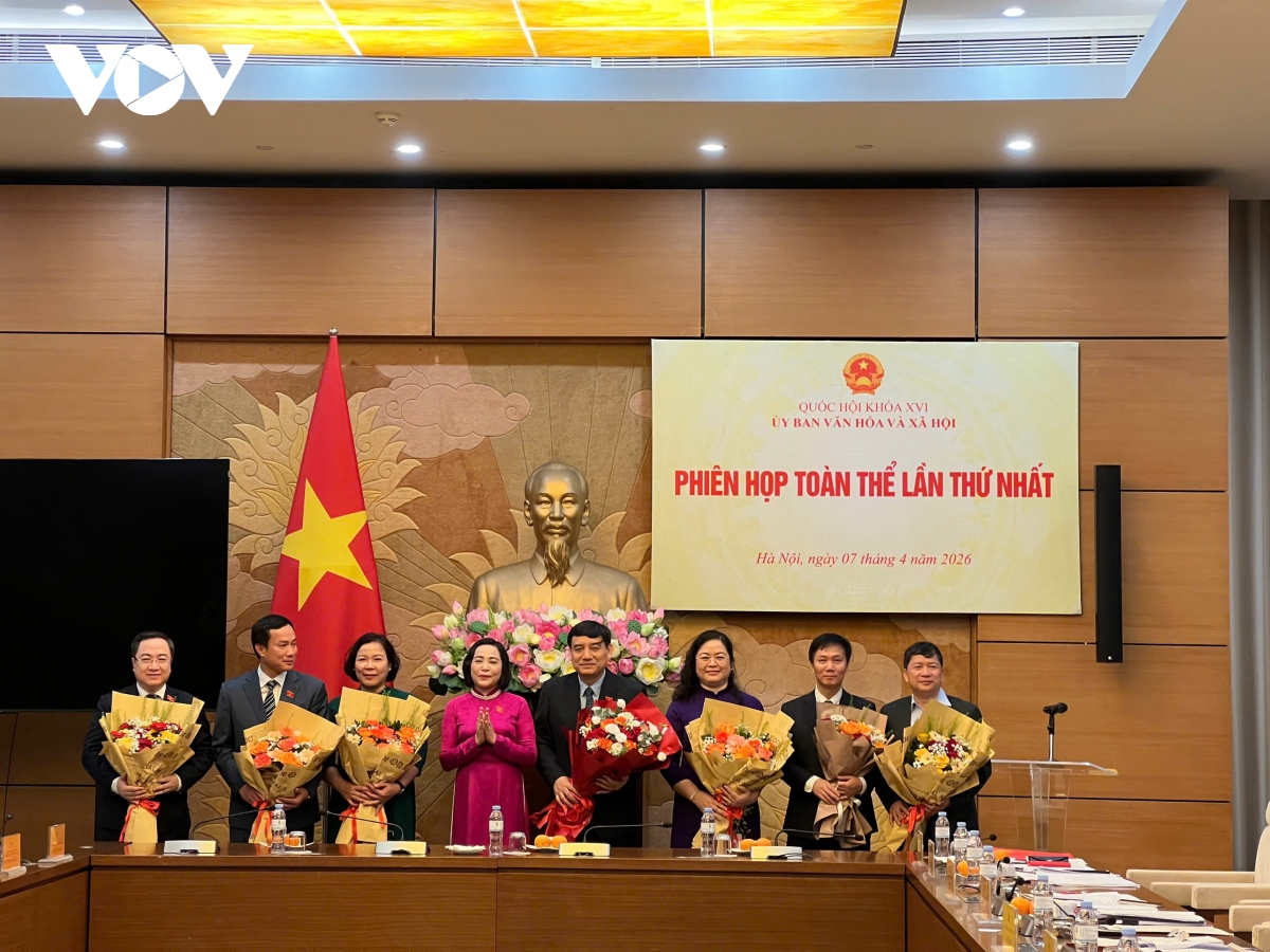 Uy ban van hoa va xa hoi to chuc phien hop toan the lan thu nhat hinh anh 4