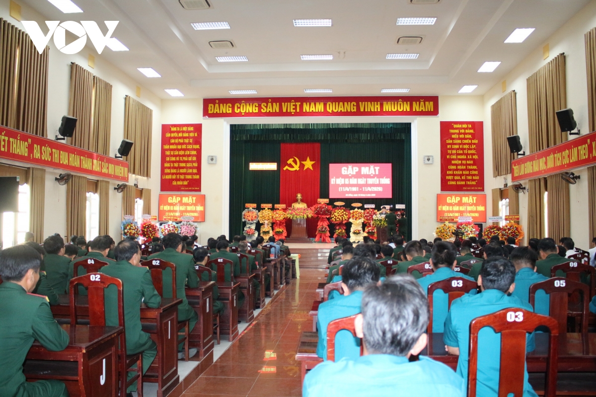 truong quan su quan khu 5 huan luyen gan 1.500 can bo quan doi lao va campuchia hinh anh 1