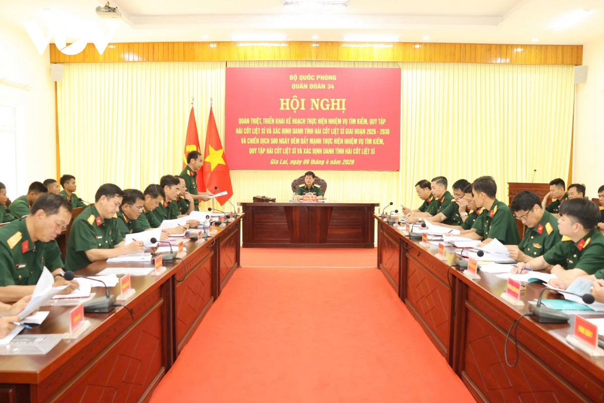 quan doan 34 trien khai chien dich 500 ngay dem tim kiem, quy tap hai cot liet si hinh anh 2