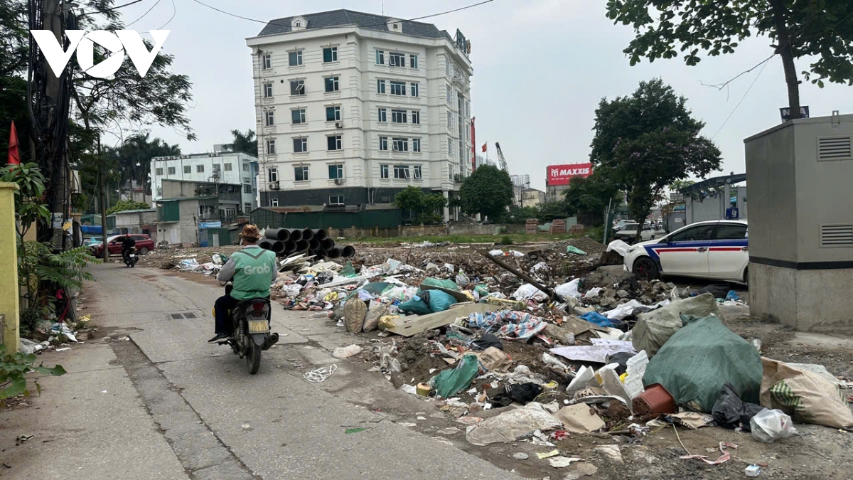 Duong Dong tau bien thanh bai rac tu phat sau giai phong mat bang hinh anh 8