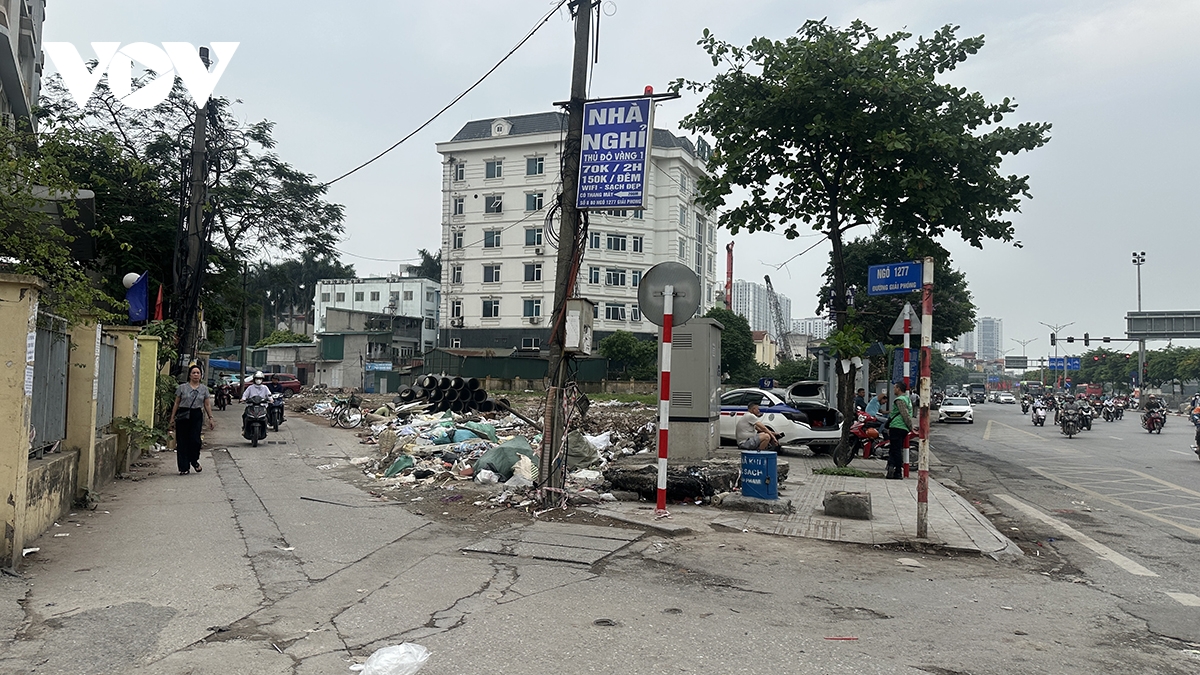 Duong Dong tau bien thanh bai rac tu phat sau giai phong mat bang hinh anh 2