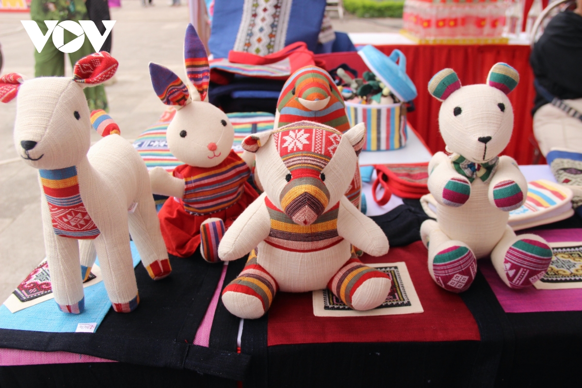 tap nap du khach trai nghiem sac mau du lich Dat to nam 2026 hinh anh 6