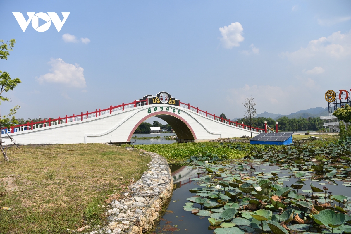  mach ngam van hoa viet tai kanchanaburi, thai lan hinh anh 3