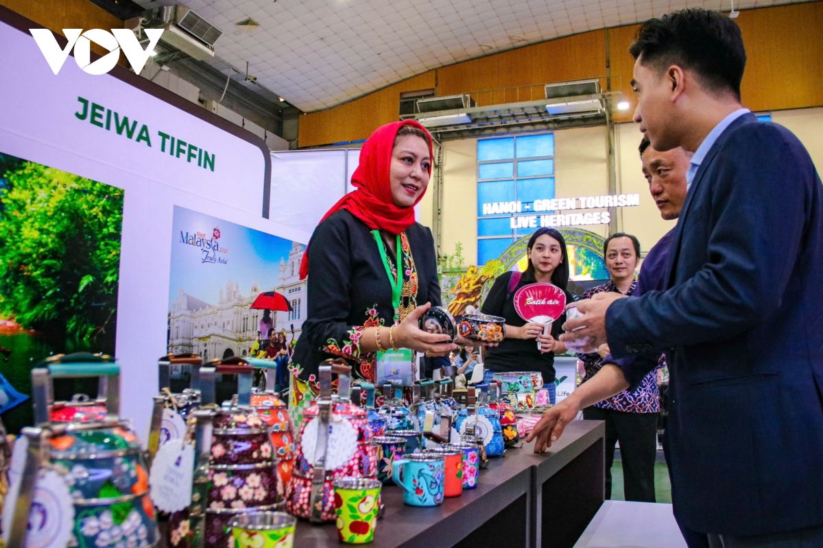 du khach do ve hoi cho du lich vitm 2026 trong ngay cuoi tuan hinh anh 13