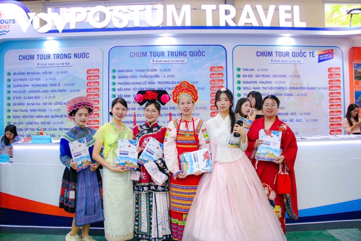 du khach do ve hoi cho du lich vitm 2026 trong ngay cuoi tuan hinh anh 18