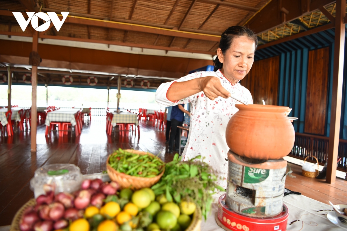  mach ngam van hoa viet tai kanchanaburi, thai lan hinh anh 4