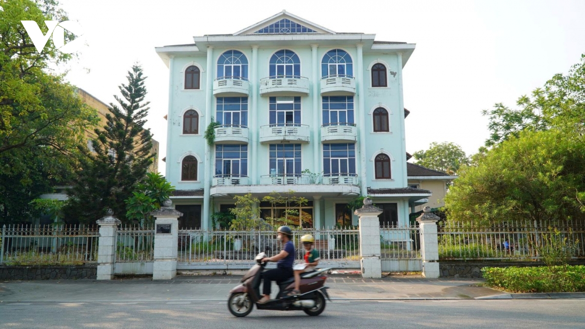 hue giai quyet bai toan tru so doi du hinh anh 2