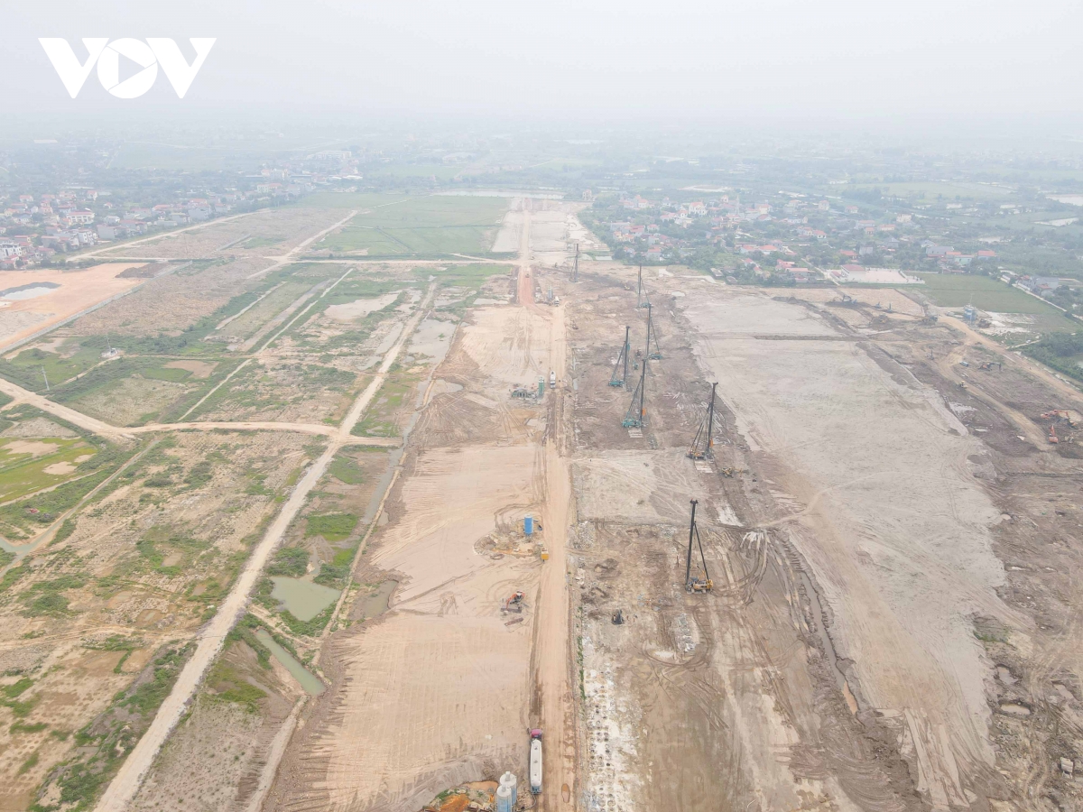 can canh hien trang dai cong truong du an san bay gia binh o bac ninh hinh anh 9