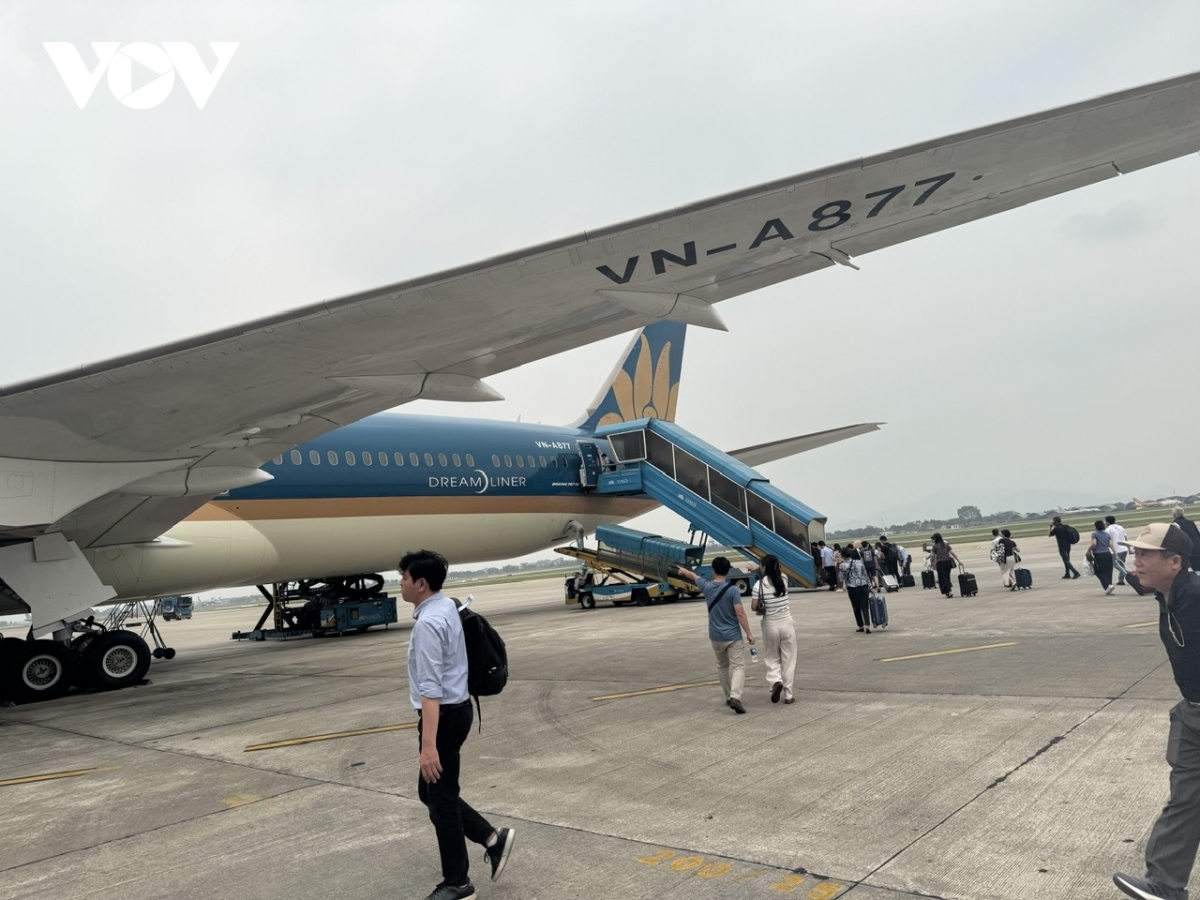 gan 113.000 khach do ve noi bai ngay cao diem truoc ky nghi le 30 4 hinh anh 17