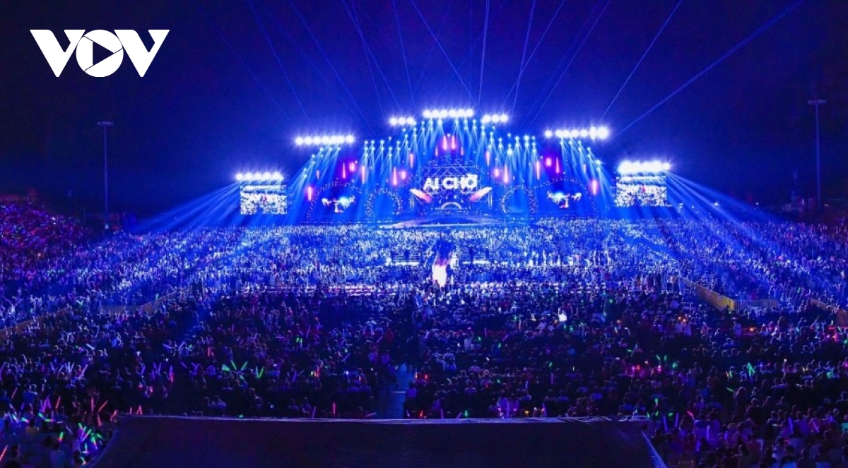 spectacular performances open 17th national radio festival in quang ninh picture 10