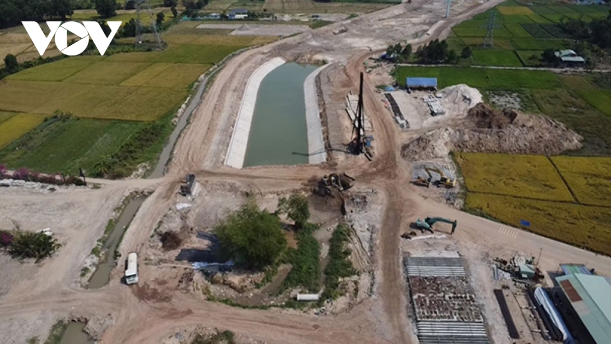 nguy co ngap sau neu suoi cai khong kip thong dong truoc mua mua hinh anh 2