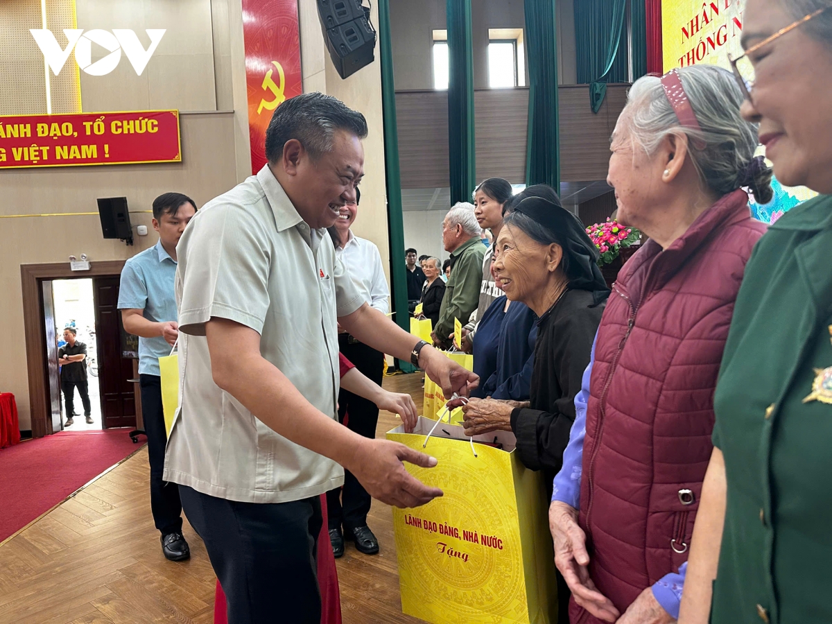 chu nhiem ubkt tw tran sy thanh tiep xuc cu tri tai tinh lang son hinh anh 4