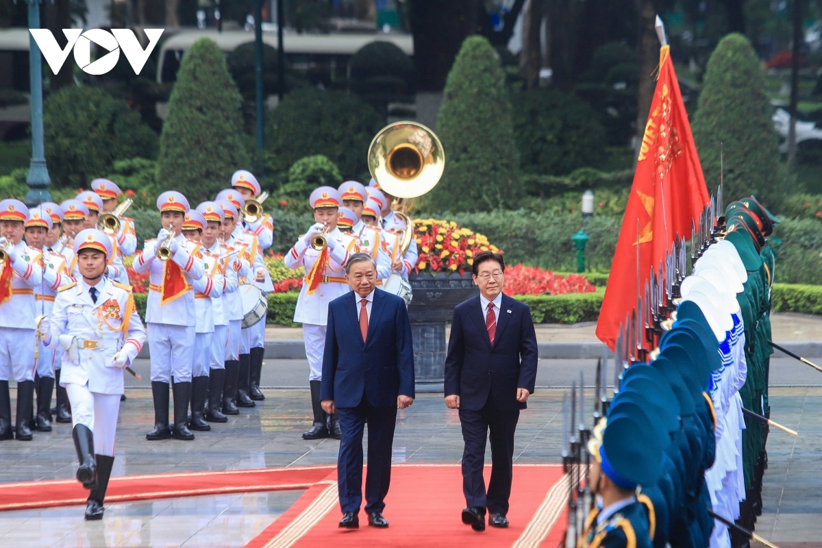 toan canh le don chinh thuc tong thong han quoc lee jae myung hinh anh 4