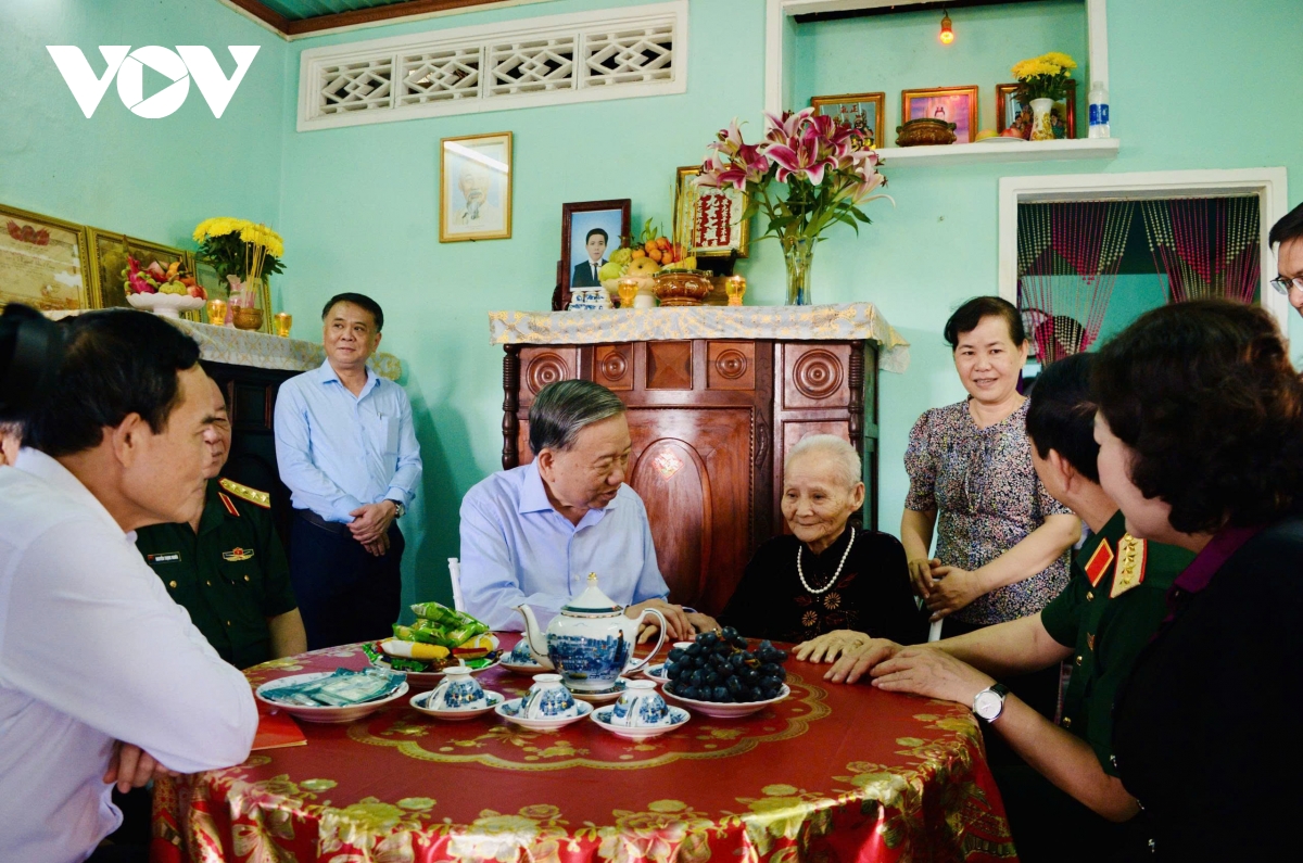 tong bi thu, chu tich nuoc to lam dang huong tai nghia trang liet si o tay ninh hinh anh 5