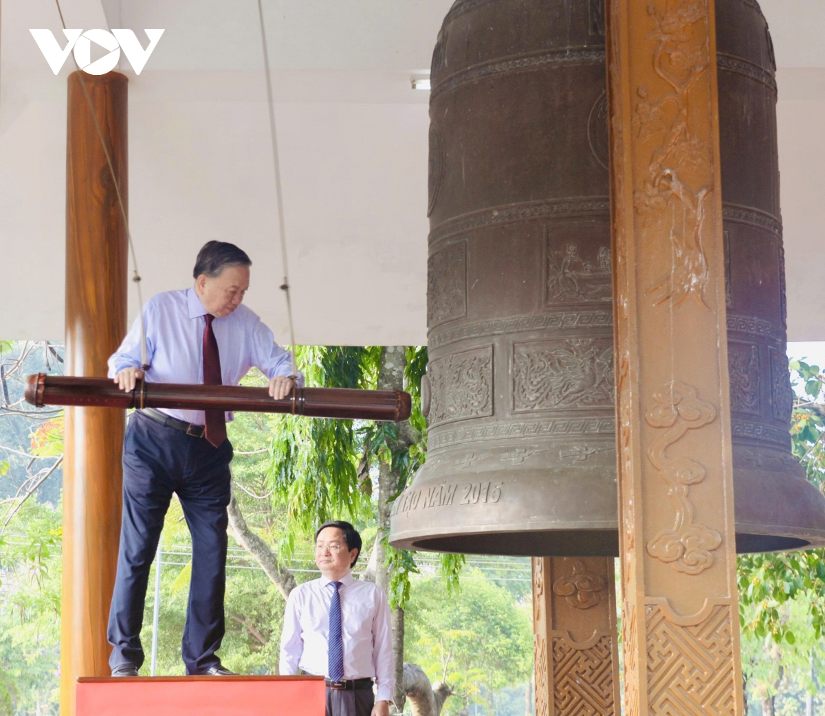 tong bi thu, chu tich nuoc to lam dang huong tai nghia trang liet si o tay ninh hinh anh 4