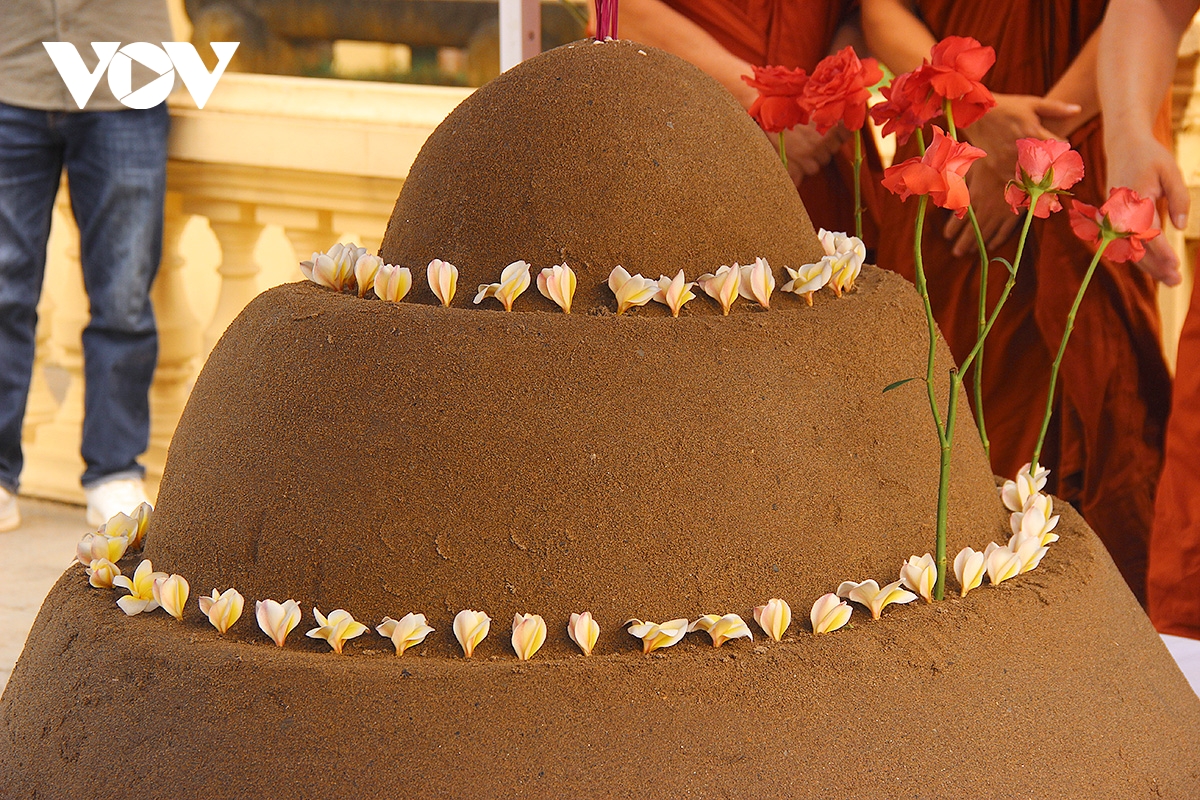 tet chol chnam thmay noi tinh hoa van hoa khmer duoc gin giu va lan toa hinh anh 9