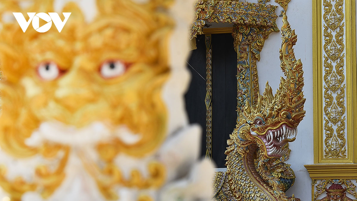 chiem nguong tuong phat khong lo tren nui o chua tham khao laem cua thai lan hinh anh 13