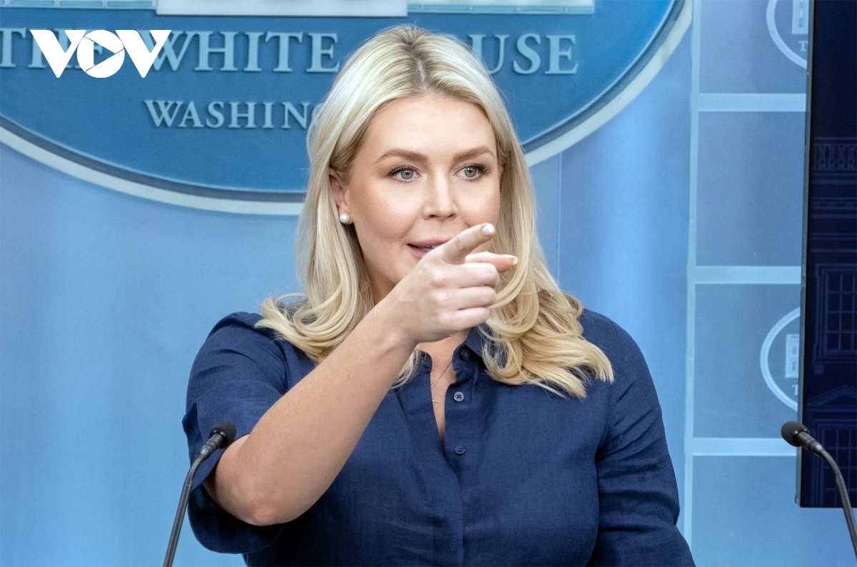 nha trang xac nhan pho tong thong vance dan dau doan dam phan my voi iran hinh anh 1