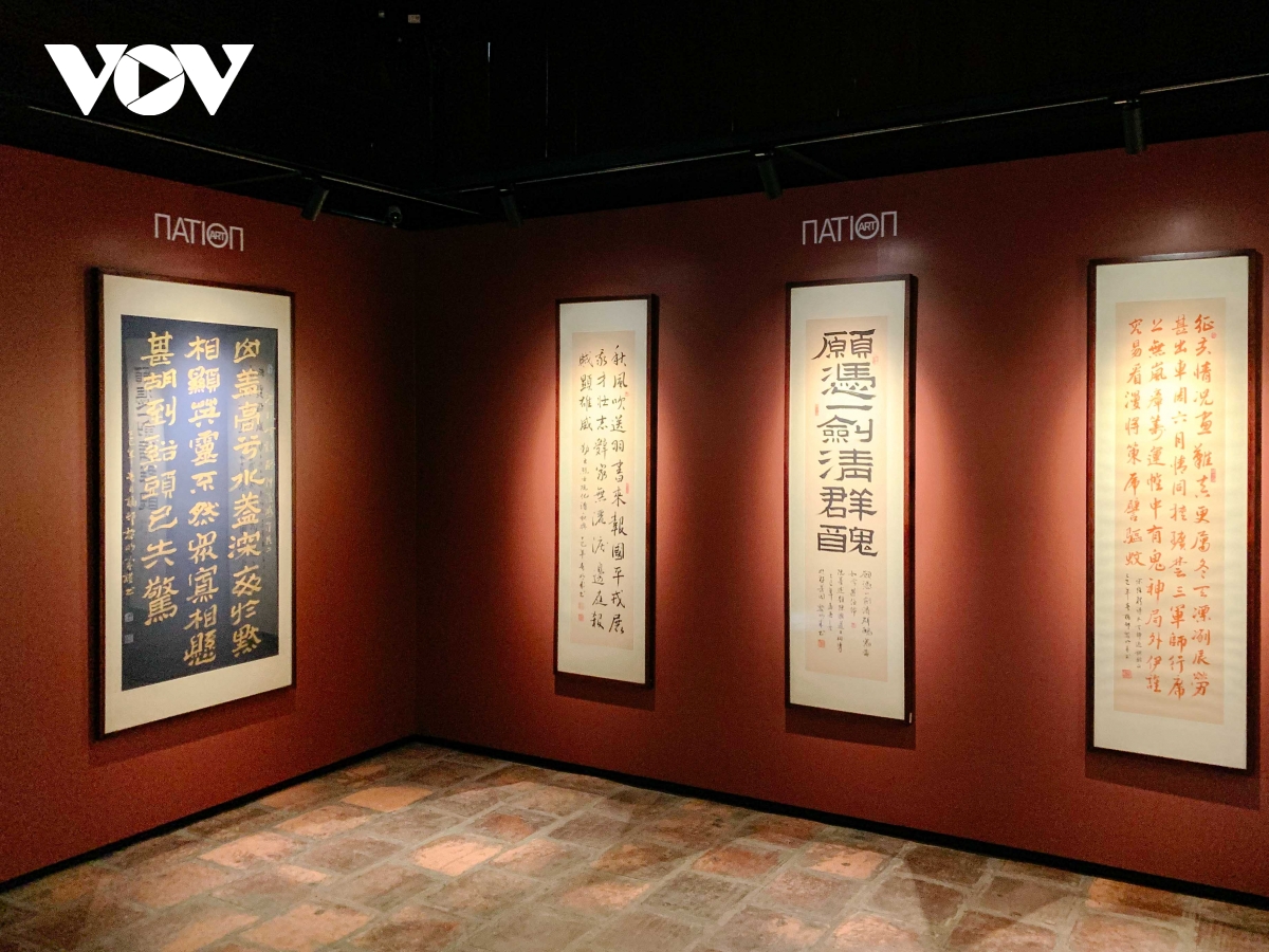 tho can vuong trong net but hoi sinh tinh than mot thoi dai bang thu phap hinh anh 5