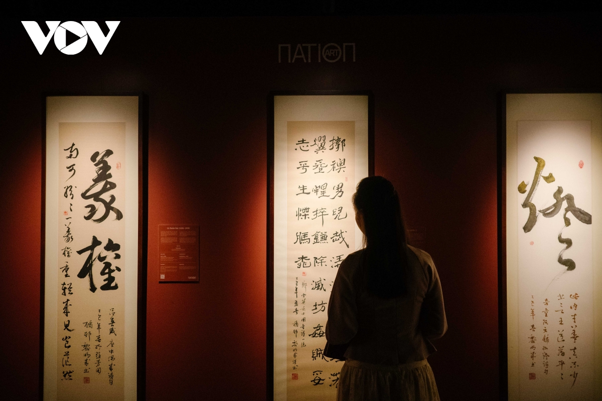 tho can vuong trong net but hoi sinh tinh than mot thoi dai bang thu phap hinh anh 4