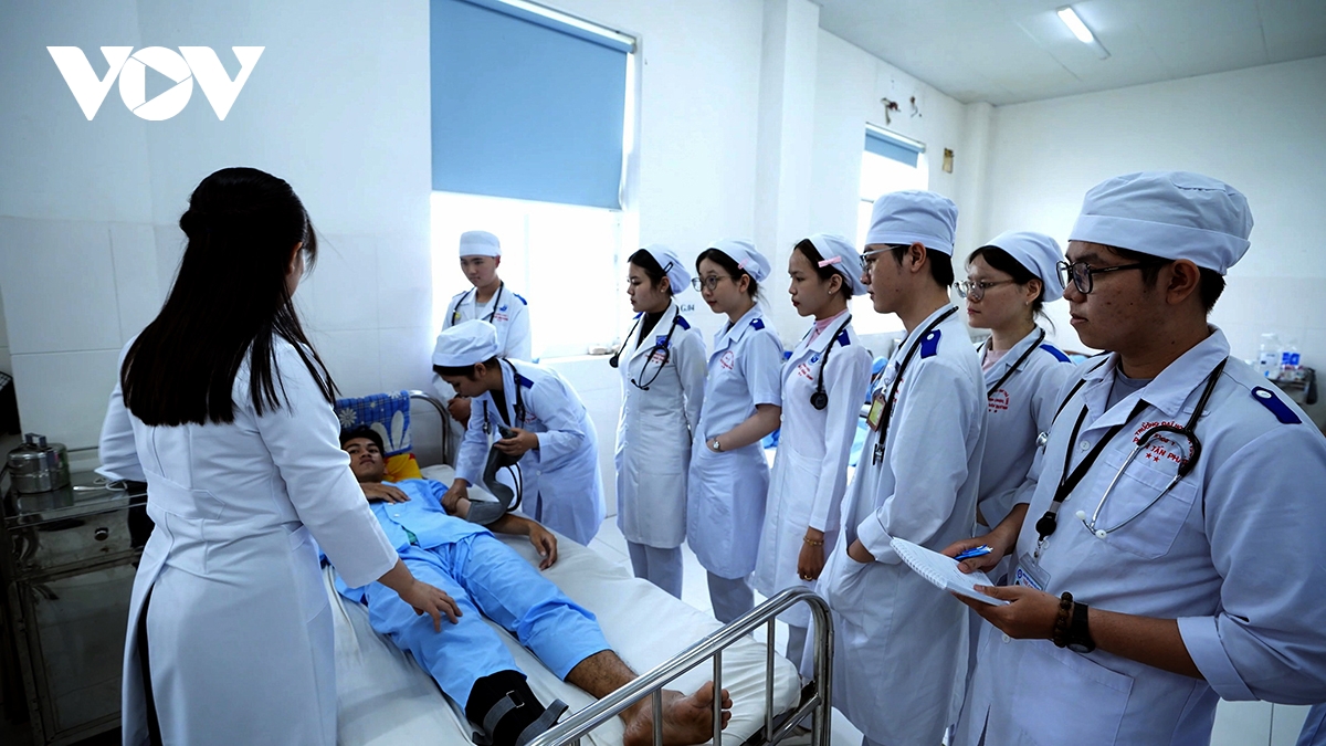 Dai hoc tra vinh chinh thuc thuoc he thong giao duc dai hoc viet nam hinh anh 5