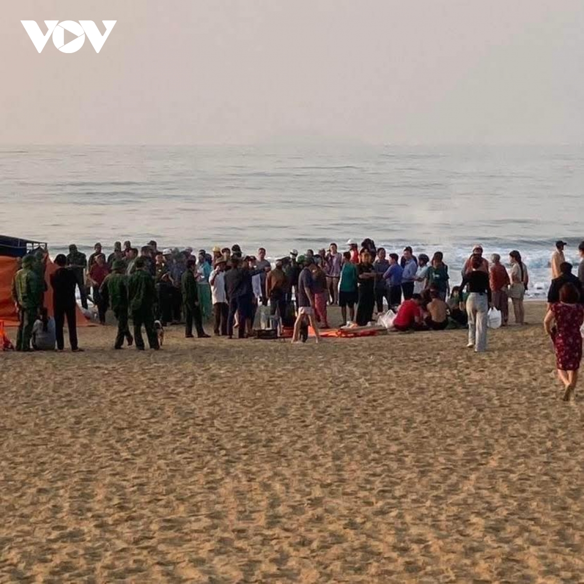 Tìm thấy thi thể nam sinh trường chuyên mất tích khi tắm biển Quy Nhơn