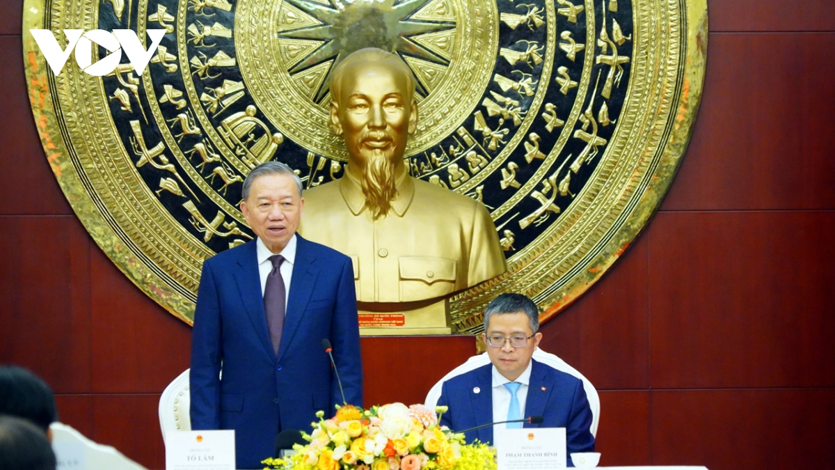 tong bi thu, chu tich nuoc gap mat cong dong nguoi viet nam tai trung quoc hinh anh 1