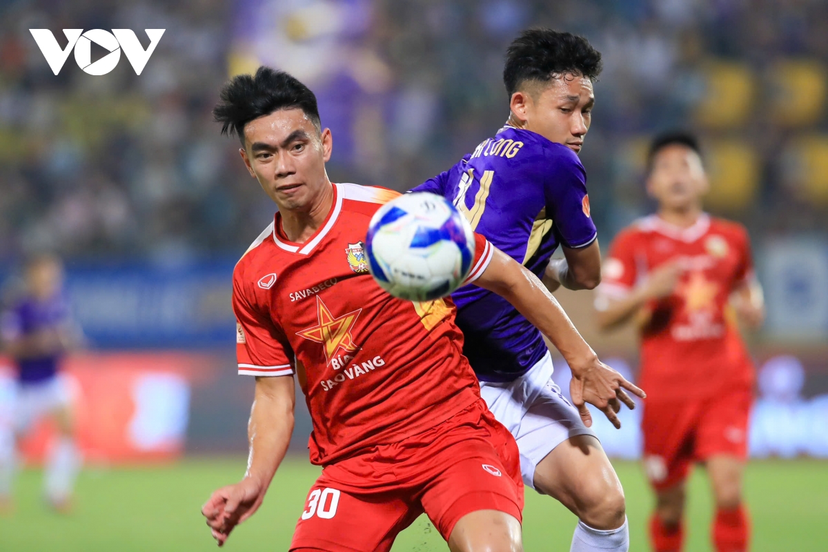 truc tiep ha noi fc 3-0 ha tinh hoang hen ghi dau an lon hinh anh 4