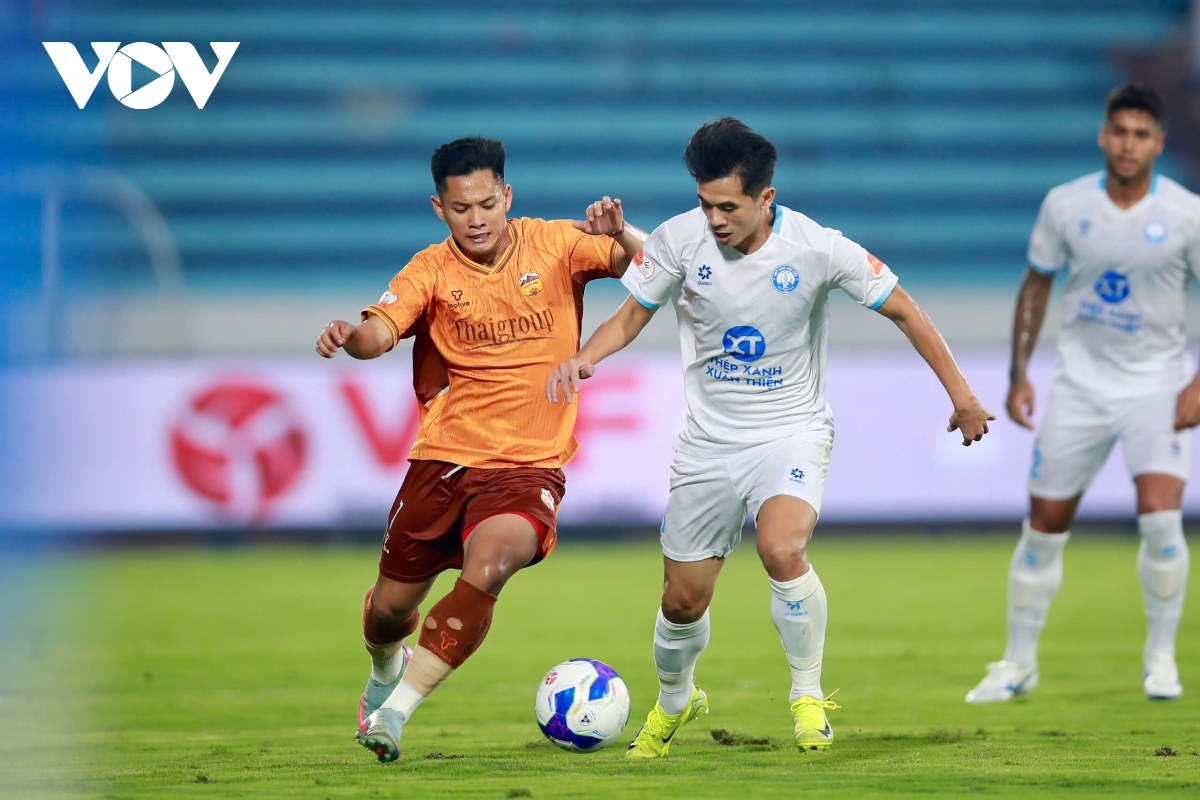 ket qua bong da v-league hom nay 11 4 nam Dinh thua soc hagl o thien truong hinh anh 7