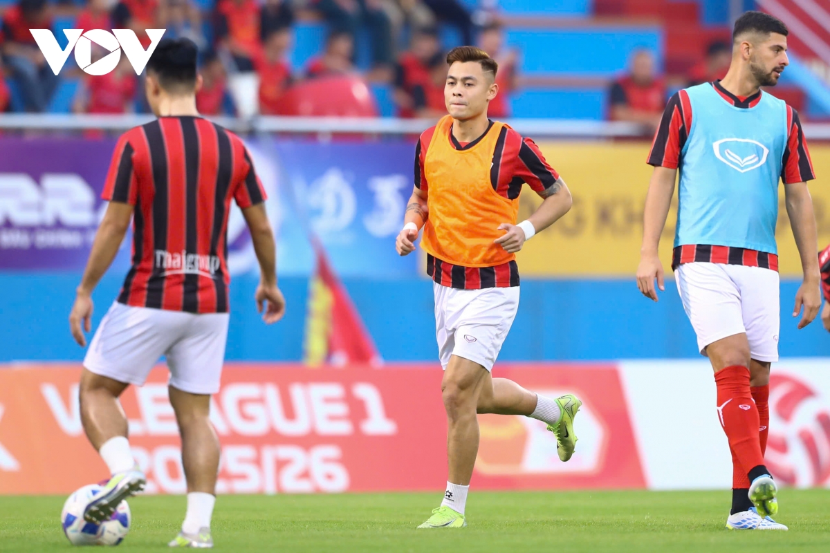 ket qua bong da hom nay 24 4 ha noi fc thang ninh binh, ap sat top ba v-league hinh anh 10