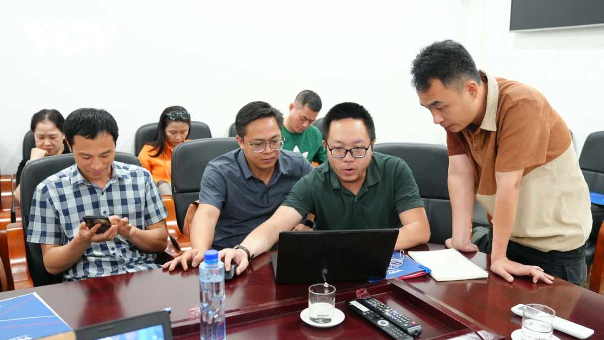 bao Dien tu tnvn trao doi nghiep vu voi vov tay bac hinh anh 5