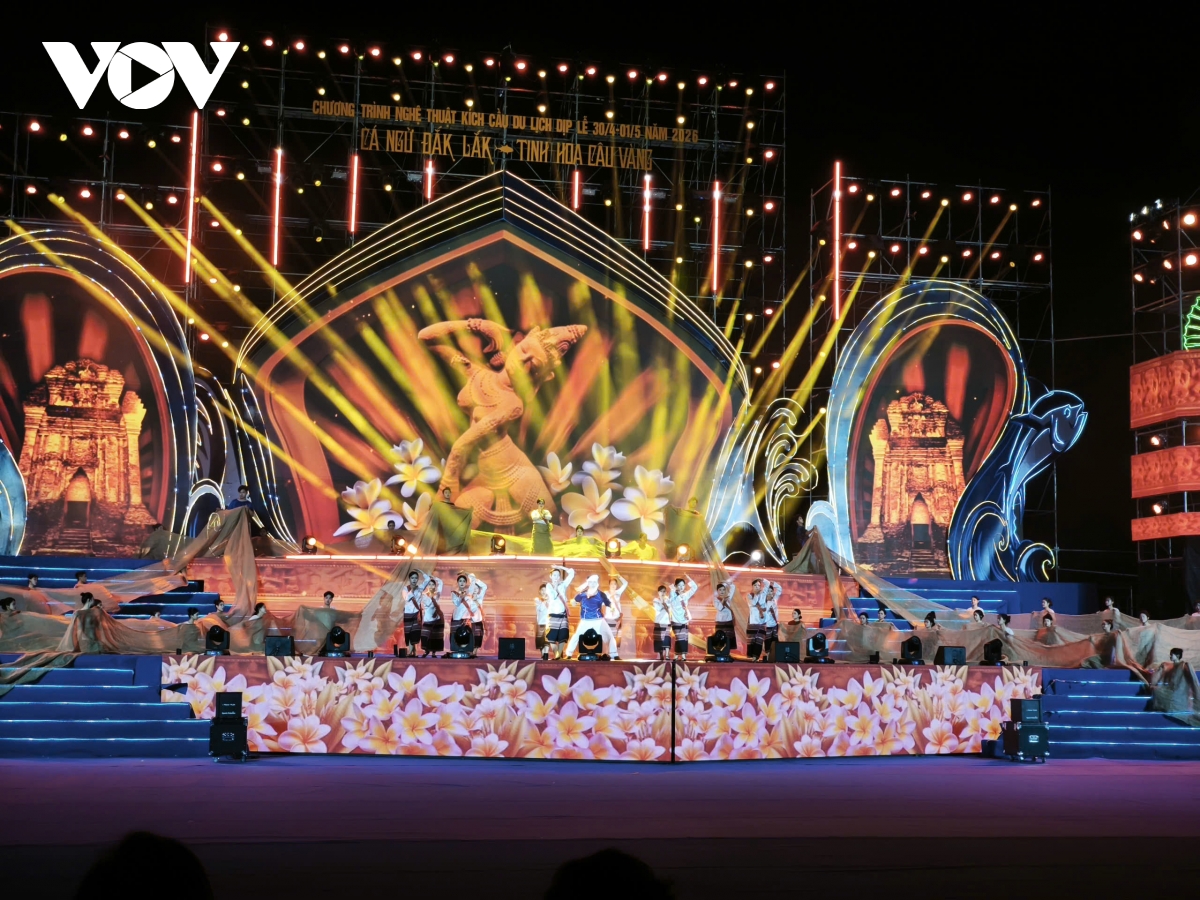 soi dong dem nghe thuat ca ngu Dak lak tinh hoa cau vang hinh anh 1