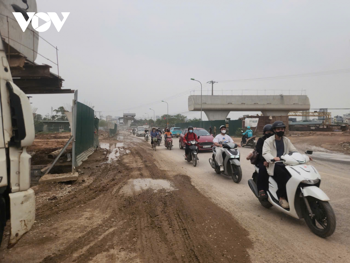 ton tai nhieu bat cap khi thi cong duong vanh dai 4 tai yen nghia, ha noi hinh anh 5