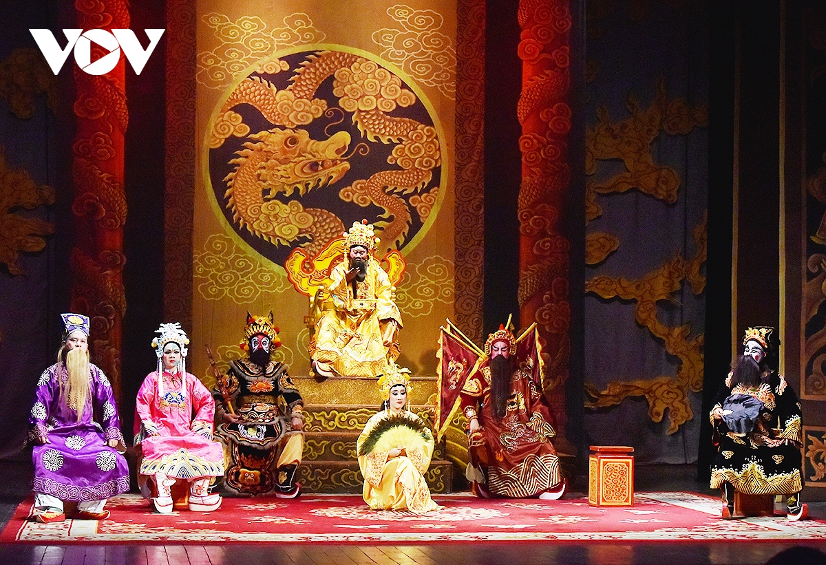 Doc dao ve mat na tao hinh nhan vat trong vo tuong nu tuong Dao tam xuan hinh anh 1