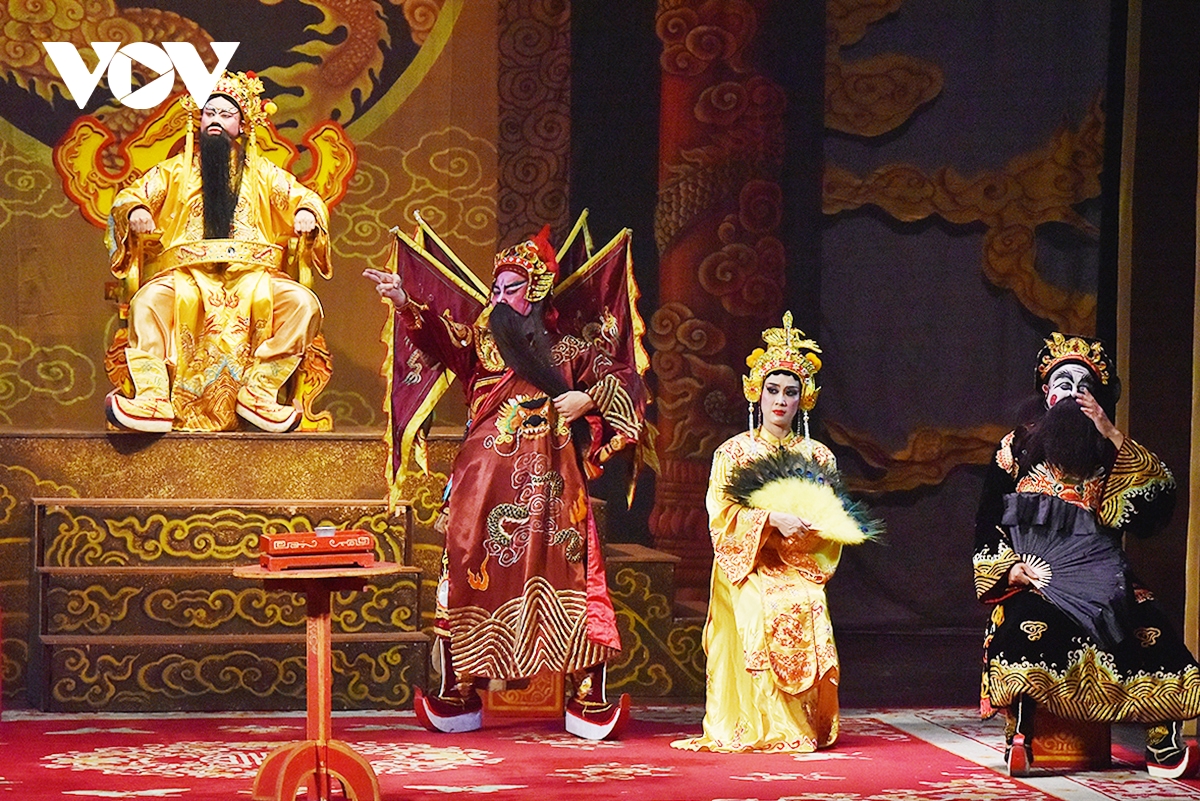 Doc dao ve mat na tao hinh nhan vat trong vo tuong nu tuong Dao tam xuan hinh anh 24