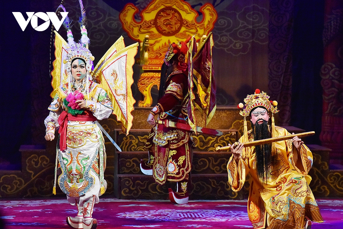 Doc dao ve mat na tao hinh nhan vat trong vo tuong nu tuong Dao tam xuan hinh anh 25