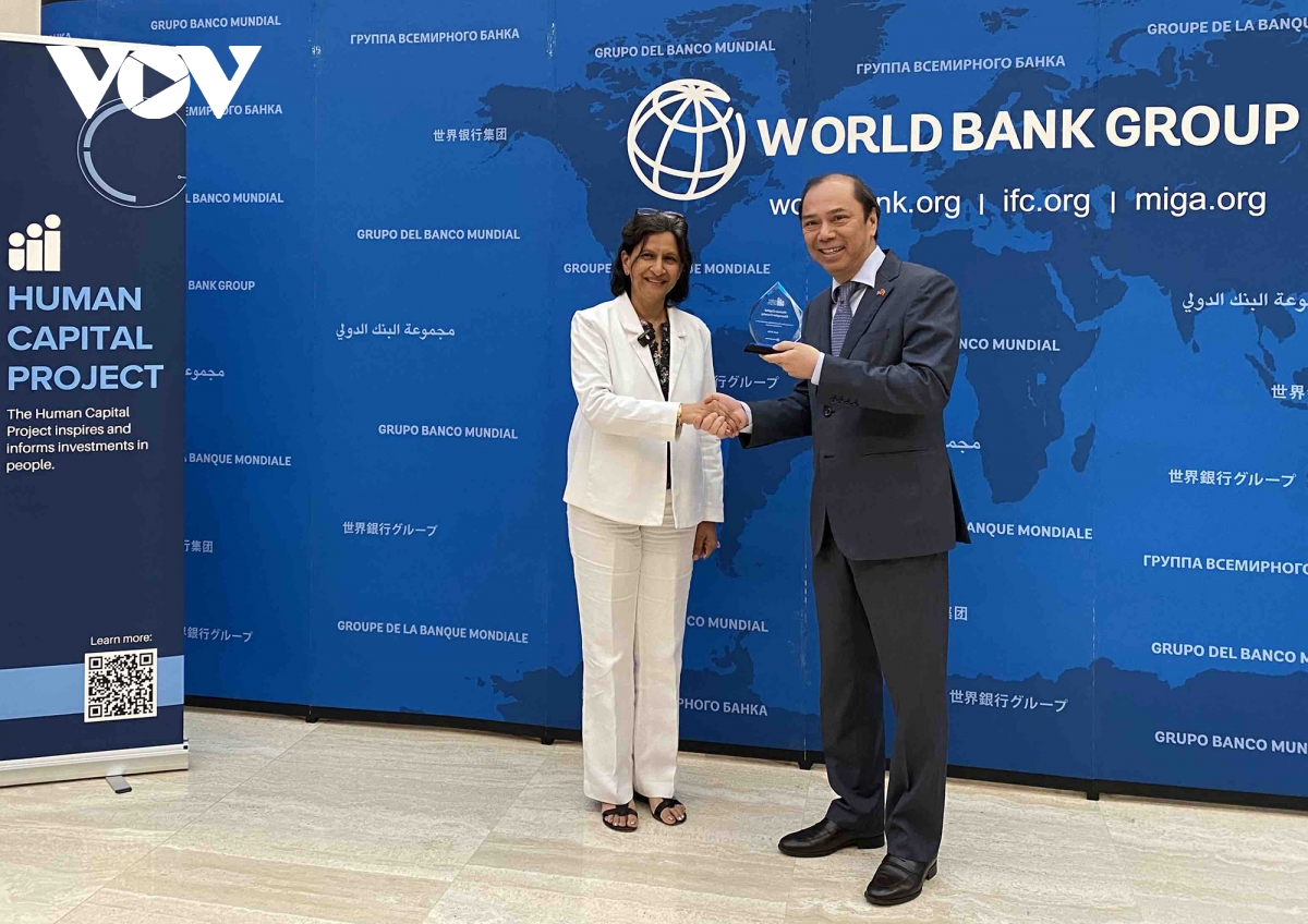 viet nam vao top 5 the gioi ve chi so von con nguoi mo rong nam 2026 hinh anh 2