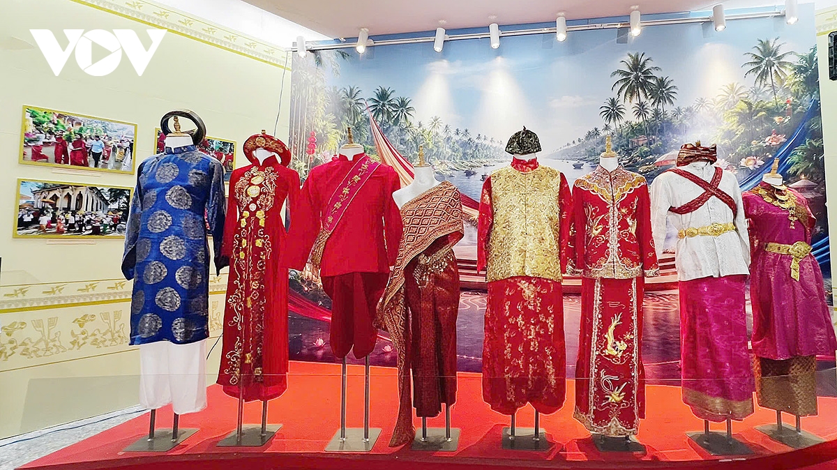 van hoa vung mien hoi tu tai Den hung can tho, huong ve ngay gio to hung vuong hinh anh 11