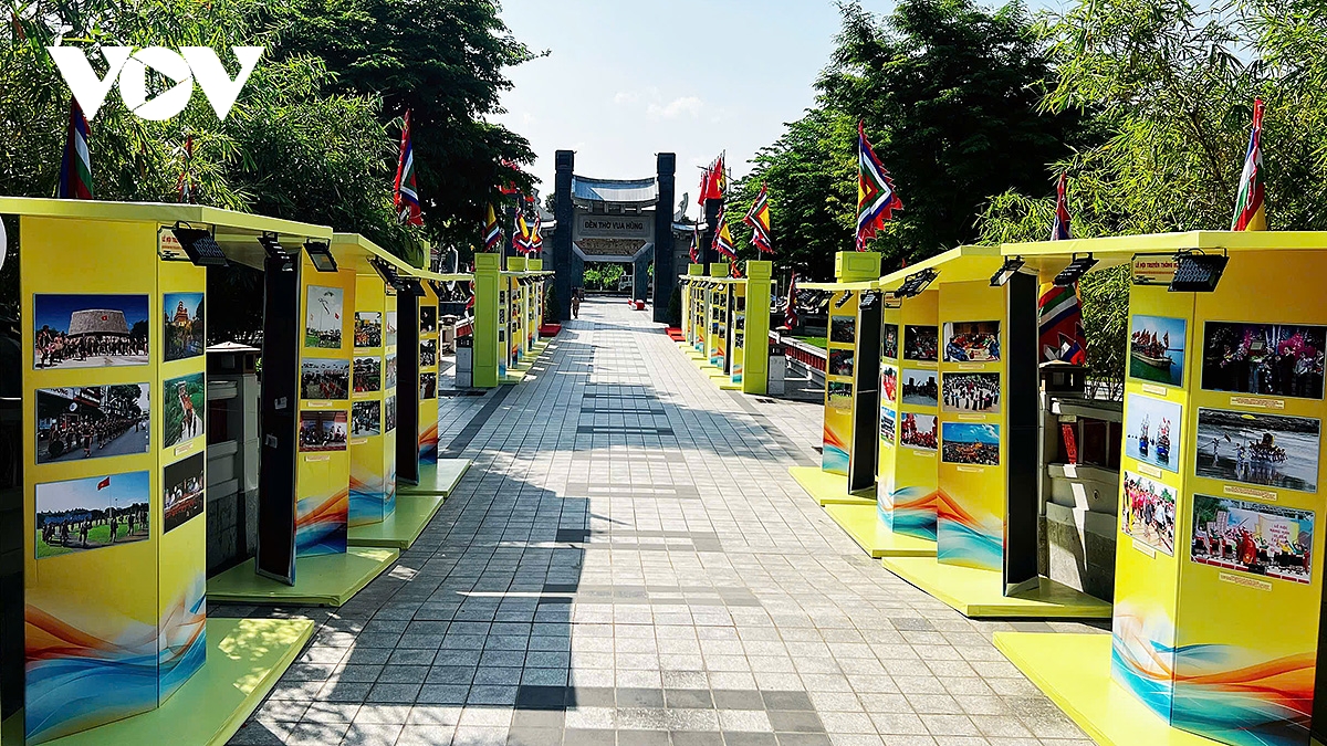 van hoa vung mien hoi tu tai Den hung can tho, huong ve ngay gio to hung vuong hinh anh 2