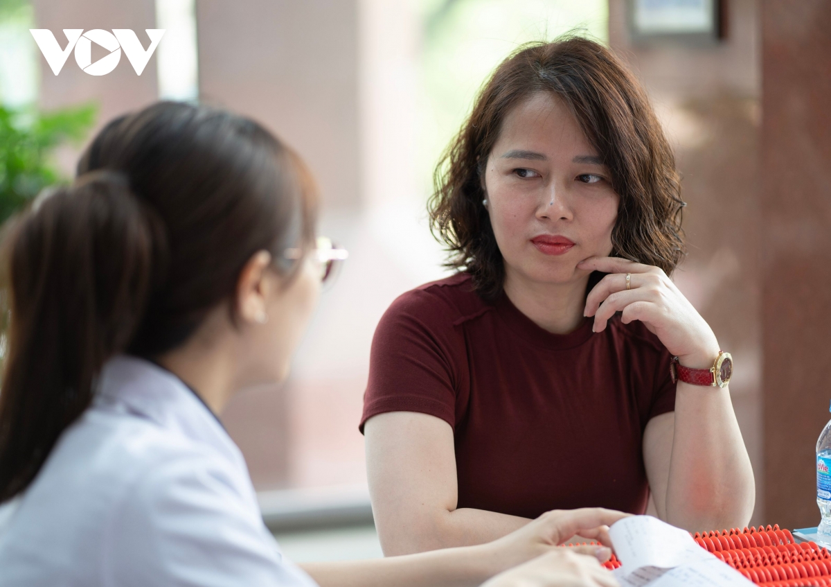 benh vien mat quoc te dnd kham mat va rang ham mat mien phi tai vov hinh anh 6