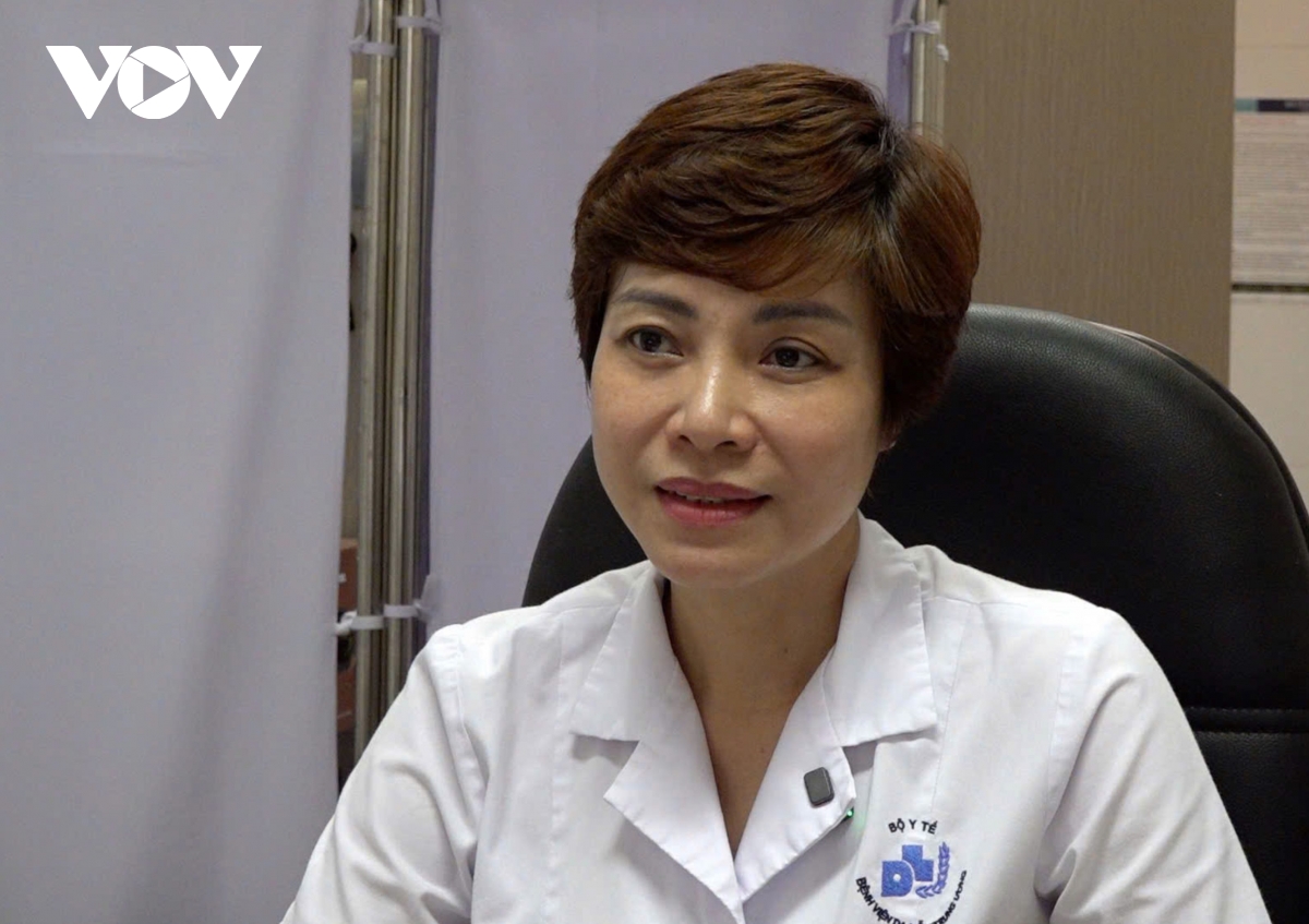 bac si bat mi cach bao ve da hieu qua mua nang nong hinh anh 2