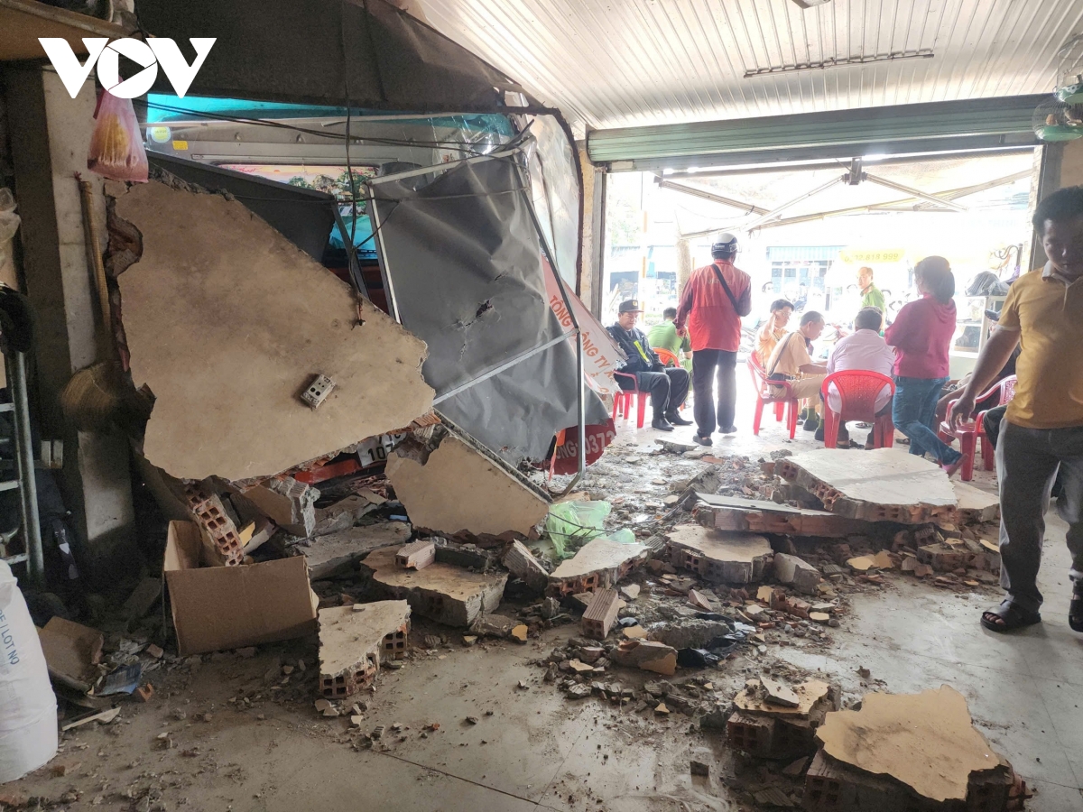 O to tai mat thang, tong sap tuong nha dan tai Dong thap hinh anh 3