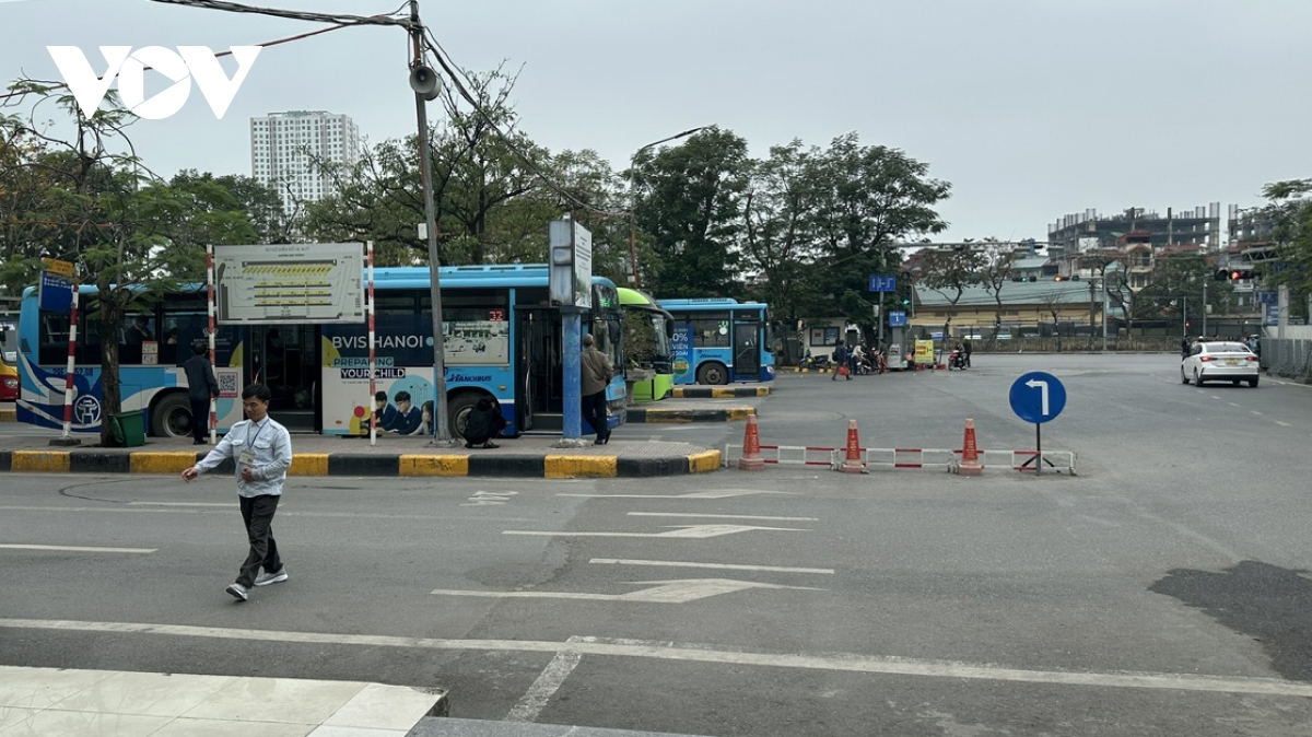 ha noi chua co chu truong mien phi xe buyt cho toan dan hinh anh 1