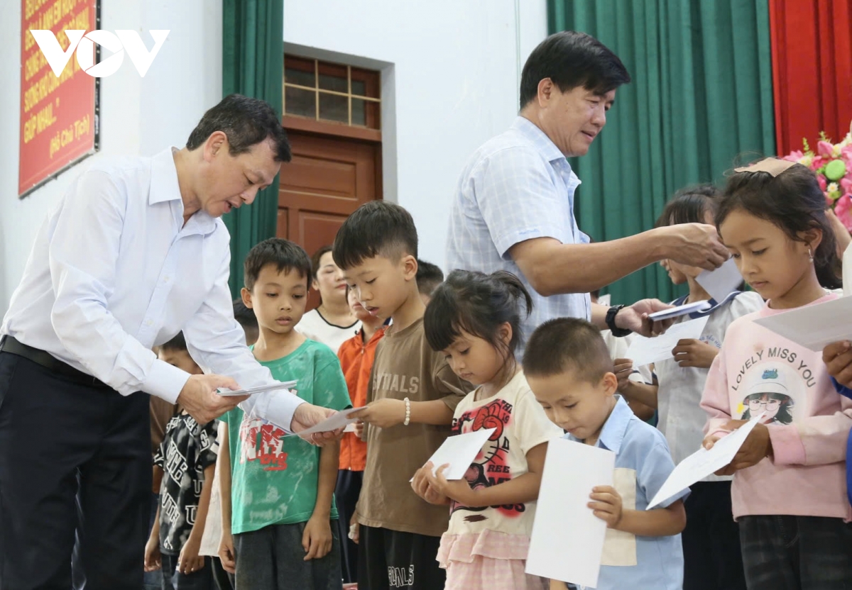 Doan cong tac cua bo y te khao sat hoat dong cua y te co so Dak lak hinh anh 2