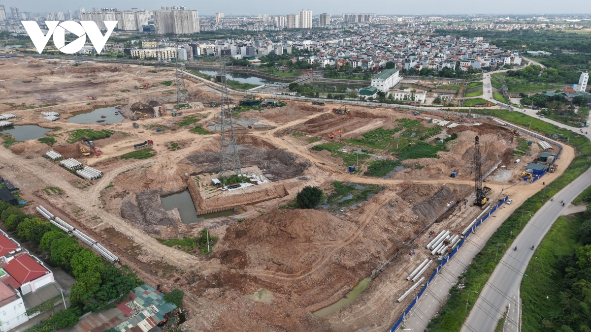 hang loat ho dieu hoa phia tay ha noi tang toc thi cong, chong ngap mua mua 2026 hinh anh 1