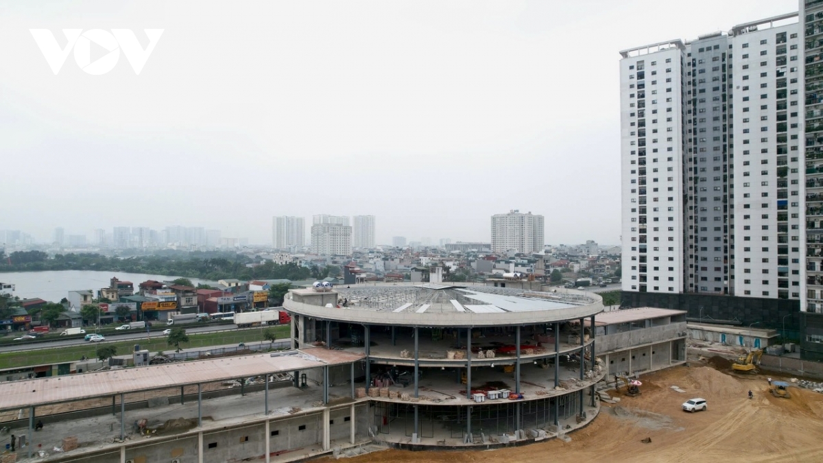 tang toc ve dich, ben xe yen so dinh hinh dau moi giao thong phia nam ha noi hinh anh 3