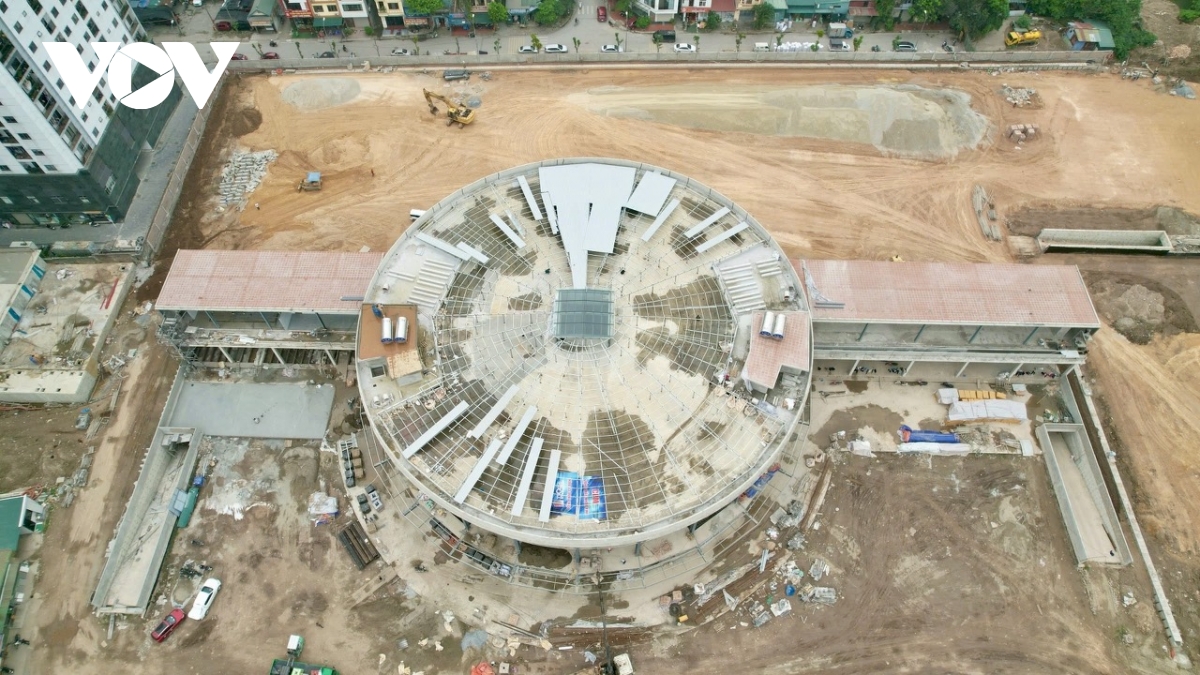 tang toc ve dich, ben xe yen so dinh hinh dau moi giao thong phia nam ha noi hinh anh 5