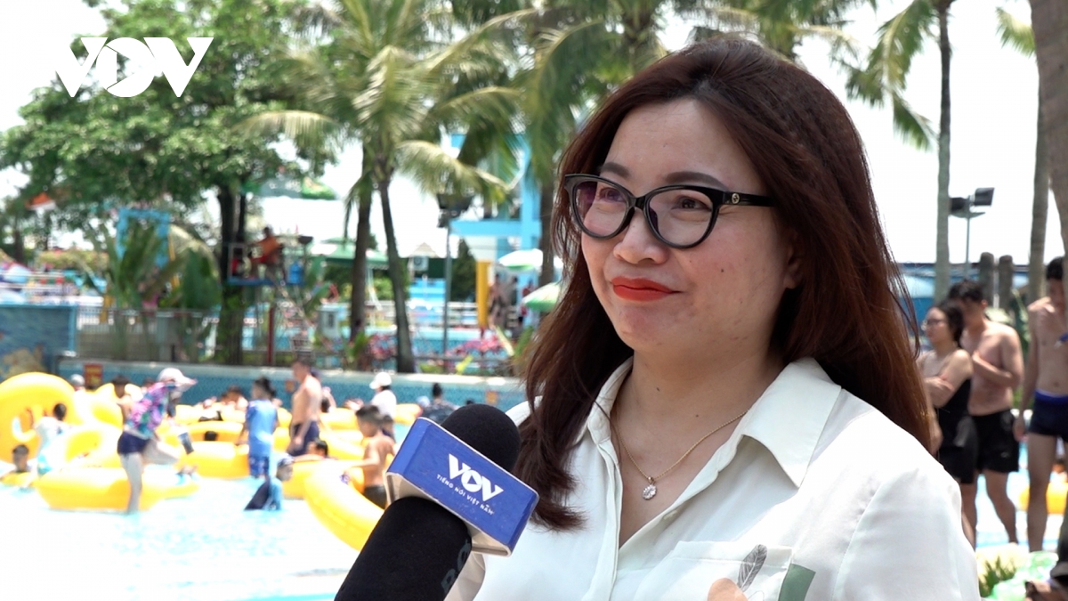 nghi le 30 4 - 1 5, nhieu nguoi o ha noi chon du lich noi do hinh anh 8